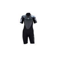 Rövid búvárruhák, shorty ruhák